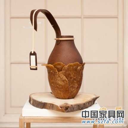 使用天然動物、植物聚合物制作的Botanica系列器皿